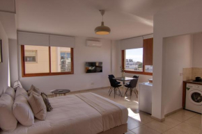 Phaedrus Living: City Flat Palas 104